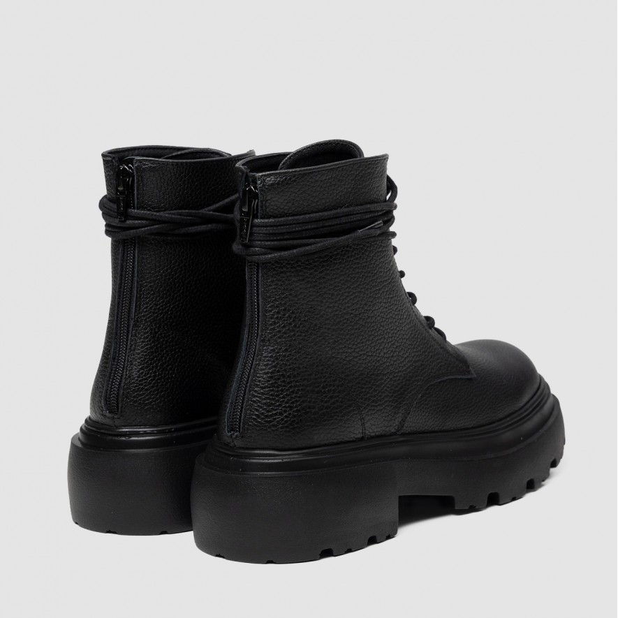         Ghete - Atlas Short - Black